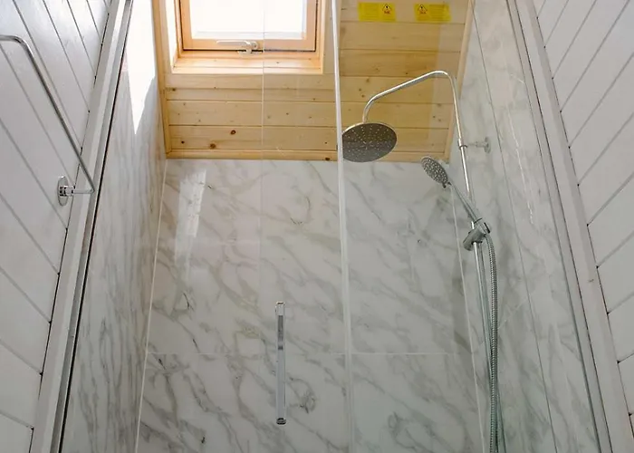 Budget Friendly Apartment *