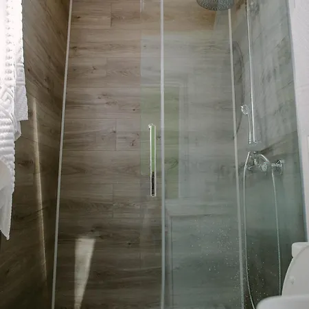 Budget Friendly Apartment *