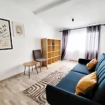 Budget Friendly Apartman Bukarest